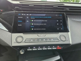 PEUGEOT 308 SW photo 