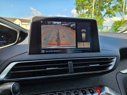 PEUGEOT 3008 photo 