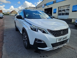 PEUGEOT 3008 photo 