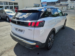 PEUGEOT 3008 photo 